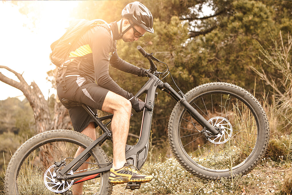 Bike-Leasing und Firmenwagen (je nach Position)